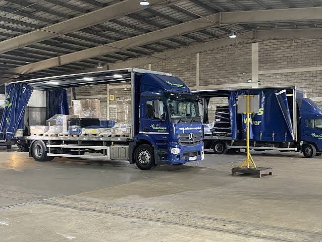 10 Signs Your Business Urgently Needs a Commercial Pallet Pickup Service (And Is Losing Money Without One)
